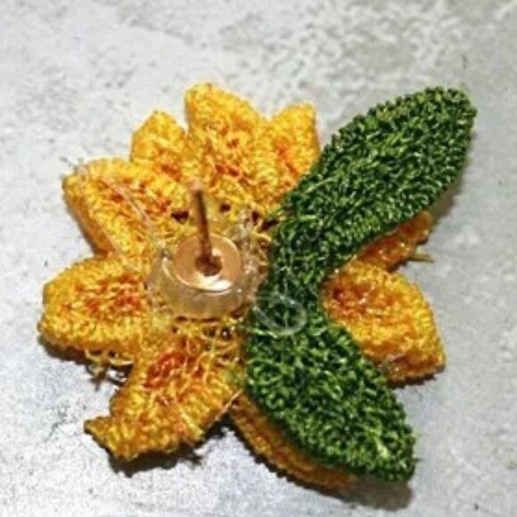 HANDMADE Earrings Sunflowers Embroidered Lace Pierced Pair Flowers Yellow - Picture 2 of 8